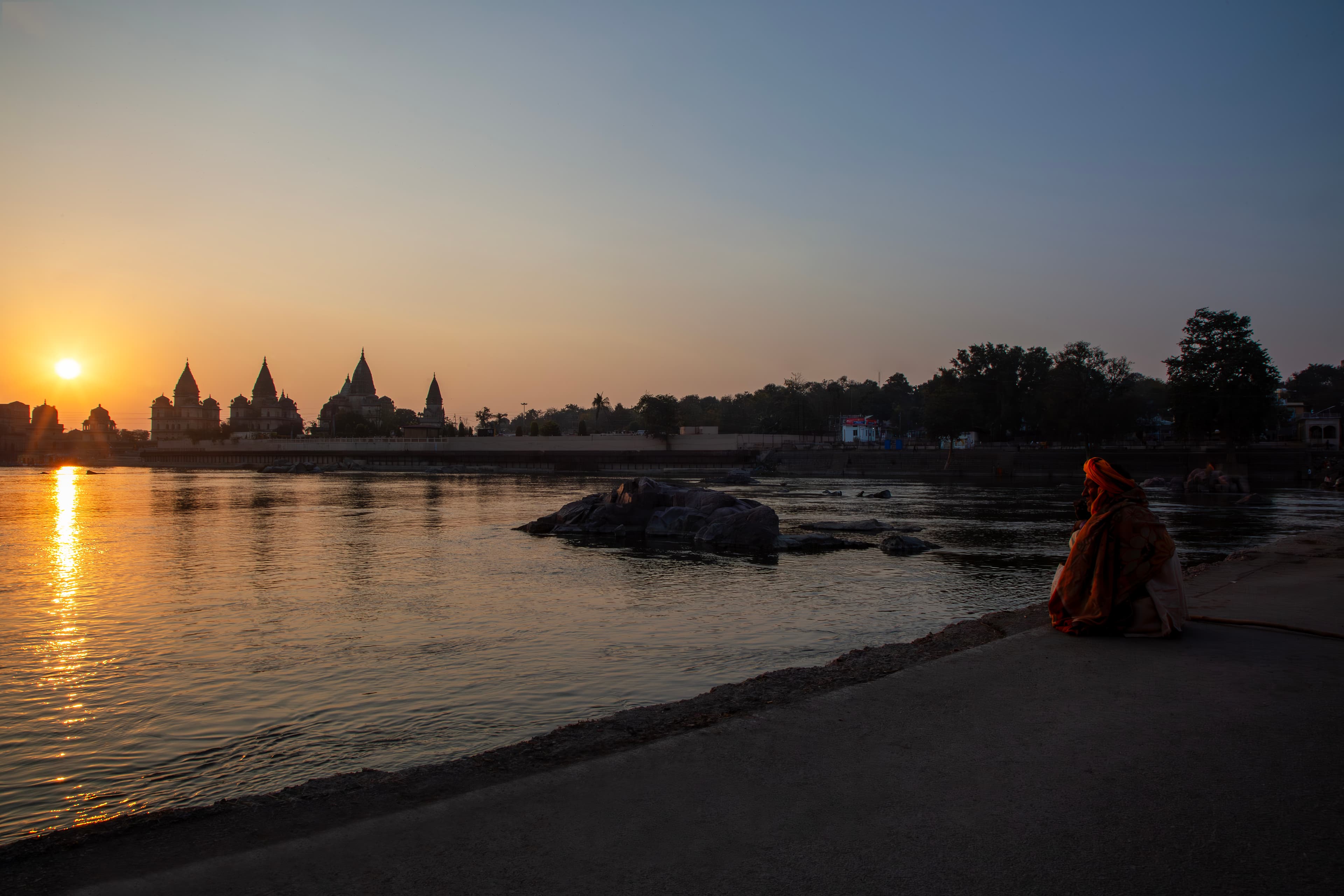 Orchha’s Evening Witness