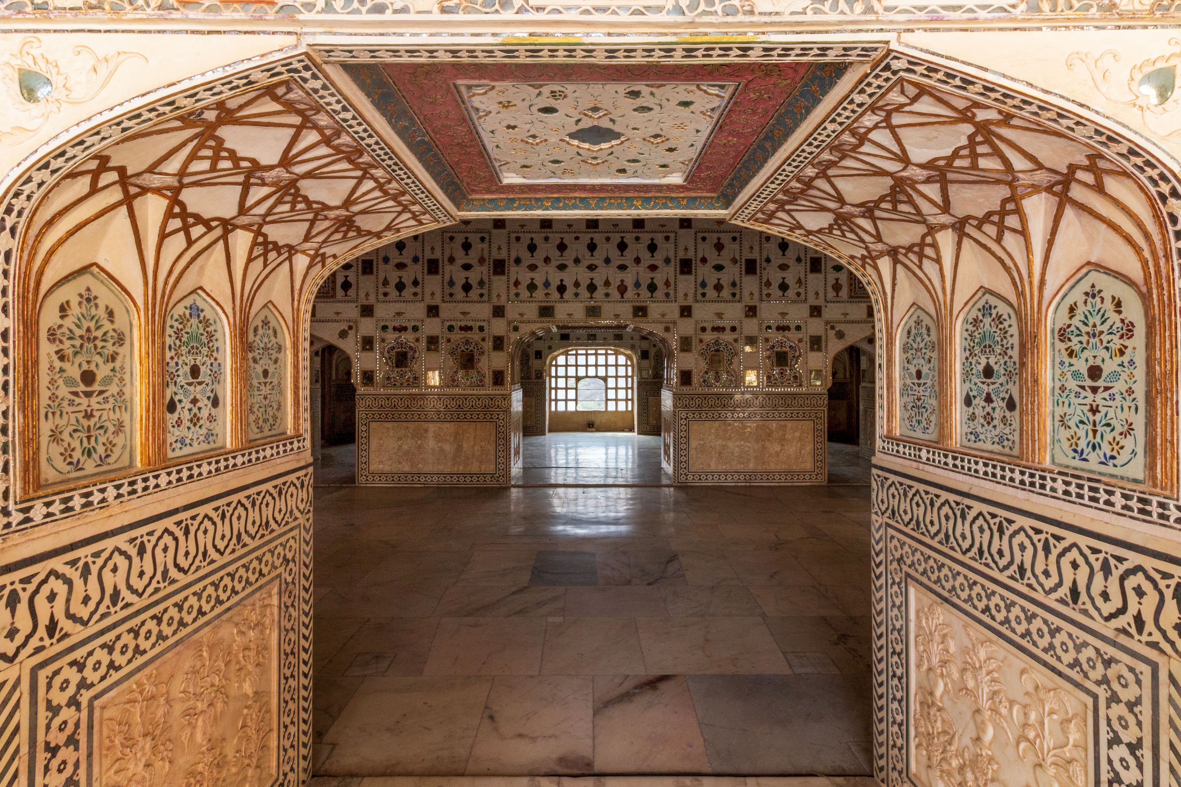 Glimpse into Royal Grandeur